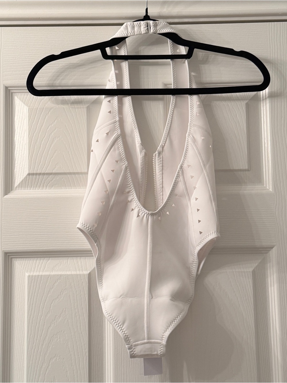 GIGI C| NWT White Halter One-Piece Swimsuit with Zipper Front in Size XS - Picture 5 of 13